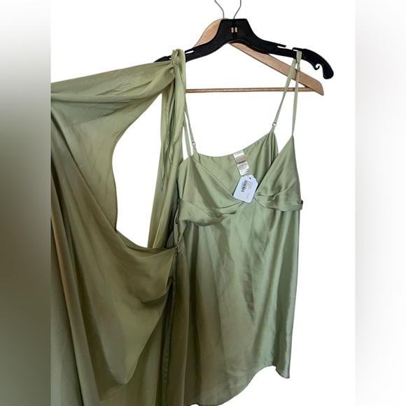 BAOBOB Selma Midi dress!! Size Small - Picture 9 of 10